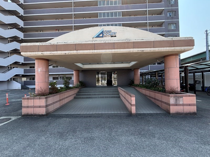 アイランドコート塩屋海岸 共用部写真（エントランス）