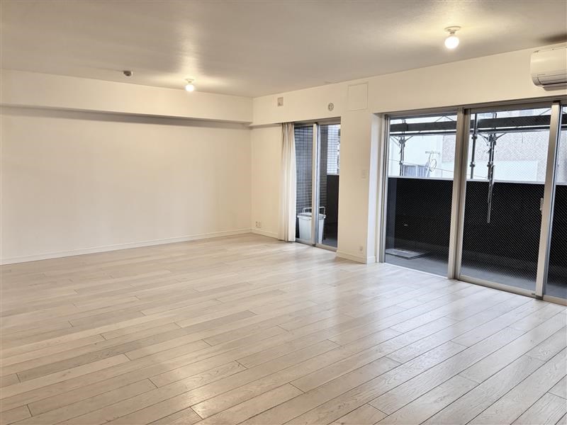レアーレ瓦町 その他