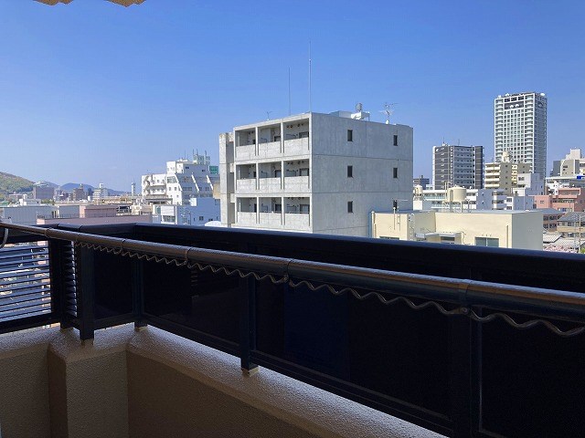 ダイアパレス中央町 現地写真（バルコニー）