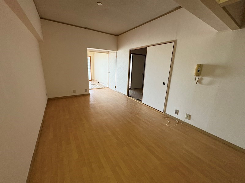 労住協第14ビル西宝町マンション 内観写真（リビング）